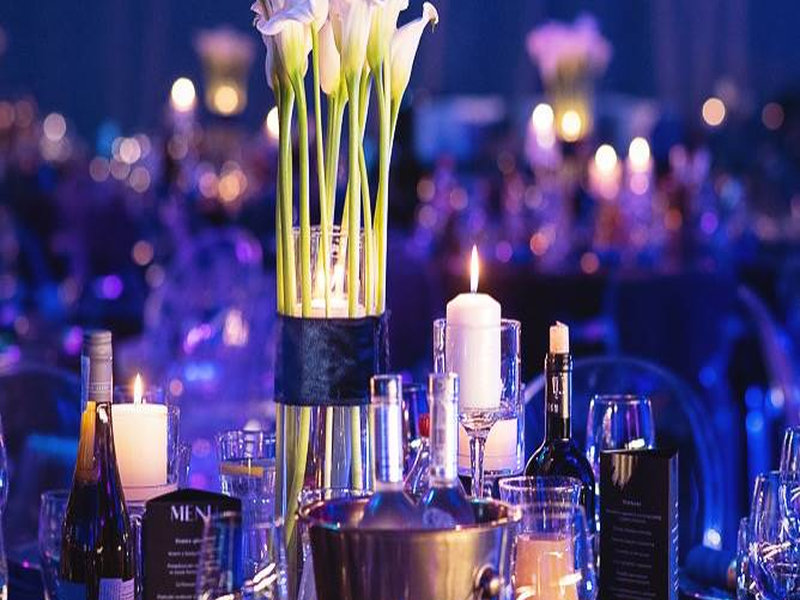 Wypożyczalnia sprzętu cateringowego i gastronomicznego w Poznaniu - PIN Catering