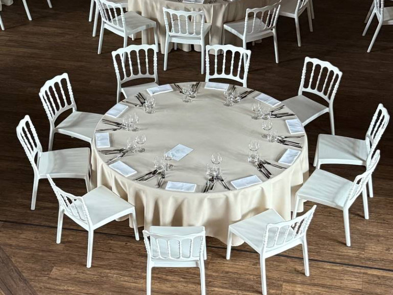 Wypożyczalnia sprzętu cateringowego i gastronomicznego w Poznaniu - PIN Catering